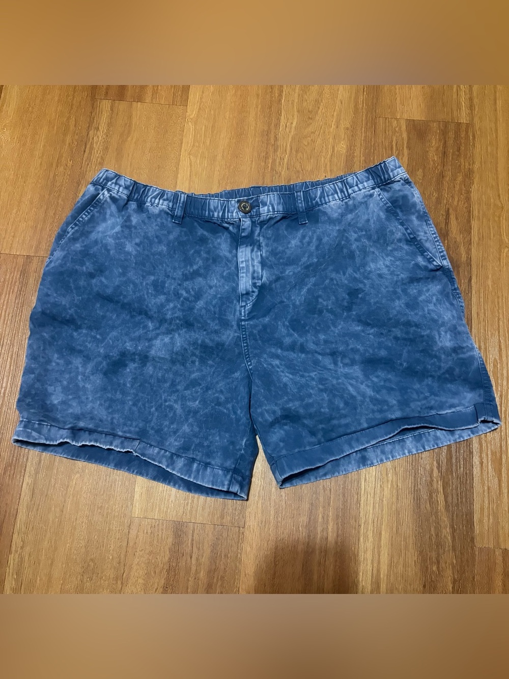 Chubbies Mens Blue Indigo Shorts Acid Wash Cotton Size XXL 5.5” Inseam VGUC
